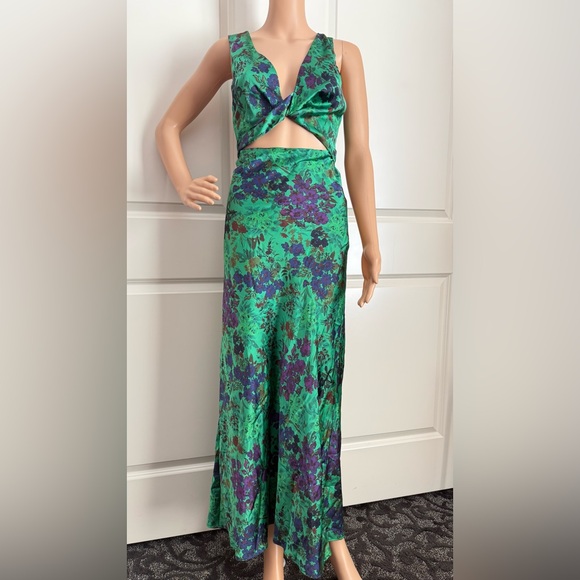 New Zara Green Floral Cutout Midi Dress - Picture 10 of 11